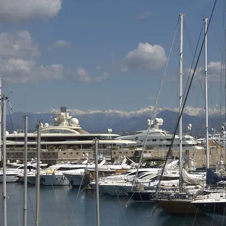 Lägenhet Vieille Antibes- Marche' Provencal *